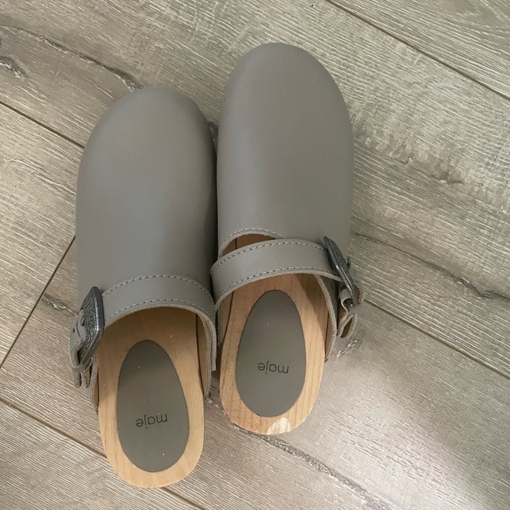 Maje Clogs - Picture 6 of 7